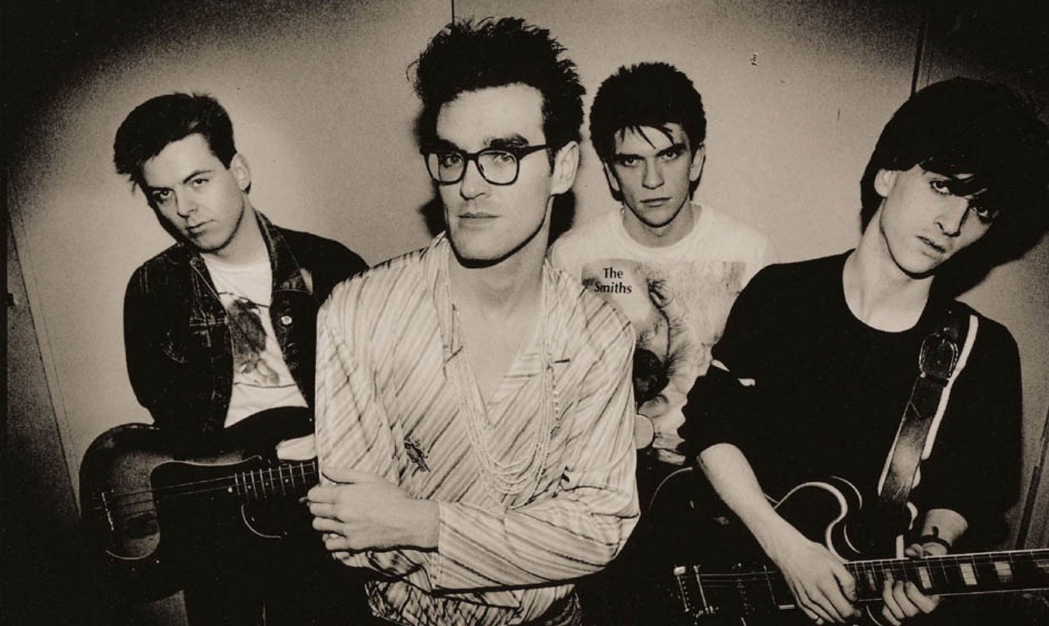 Smith group. Группа the Smiths. Группа «the Smiths» 1980s. The Smiths солист. The Smiths фото.